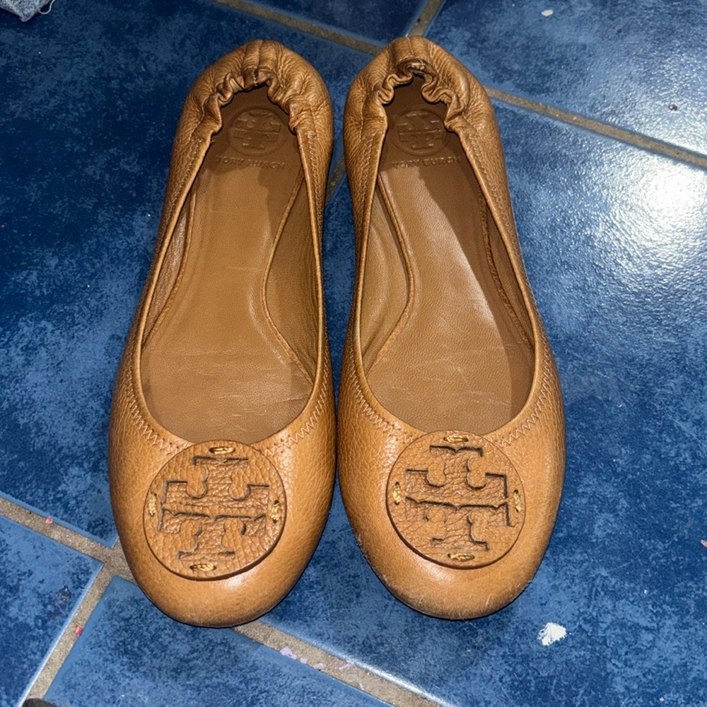 Toru burch women's tan ballerina flats size 11